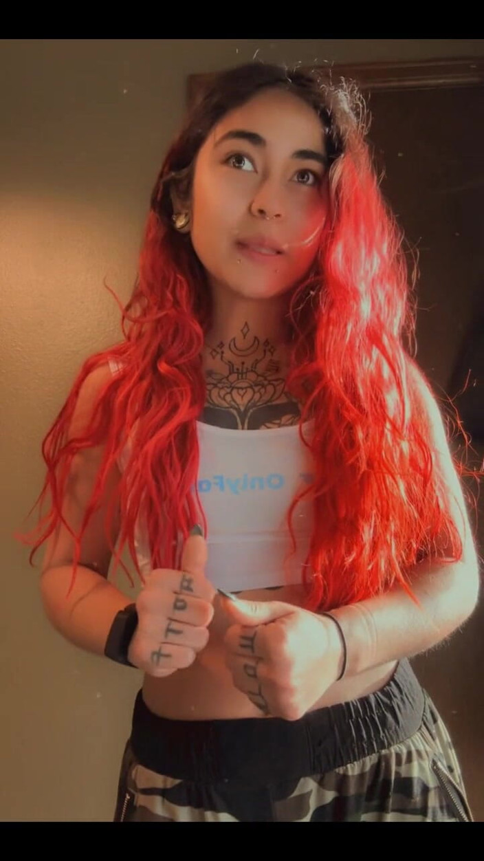 lilRavenFox: Hehehe Lil aggiornamento e tette!