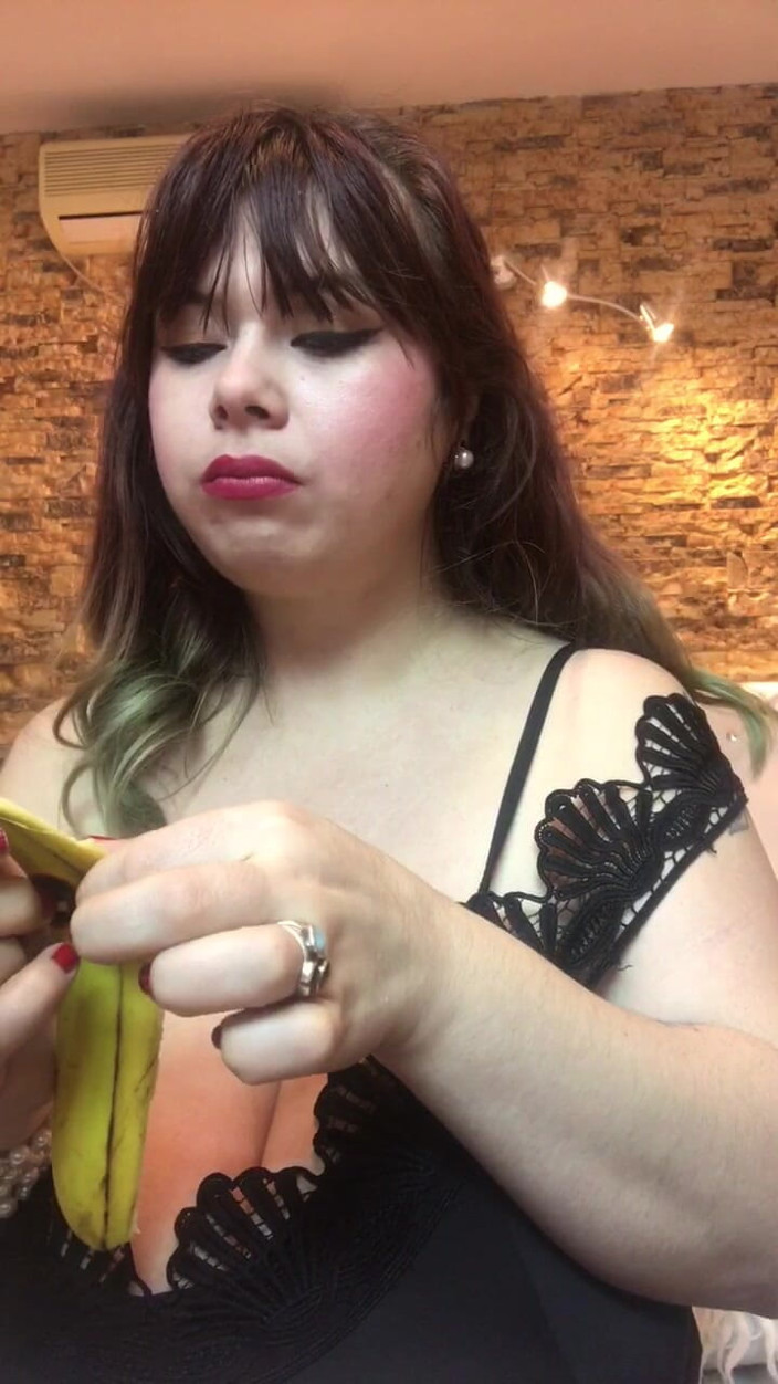 Roxanne Miller: Banana Me