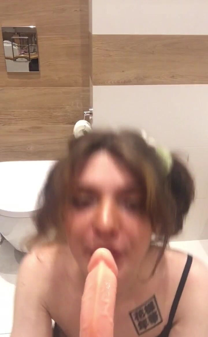 Soft Vulgar: Nějaké další bj obsah bc opravdu potřebuji někoho vysát