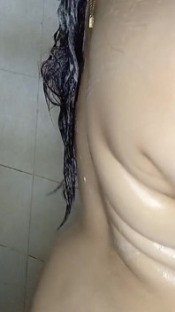 Saya Mahu Mandi Semasa Selamba