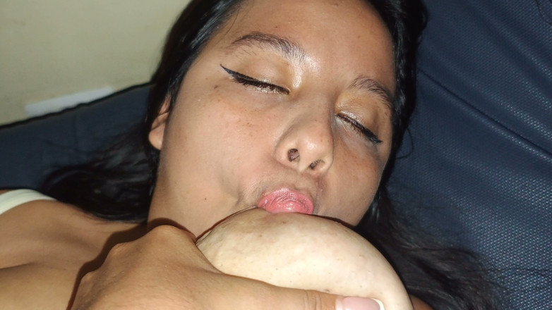 princess_andrea_: Milk Fountine!