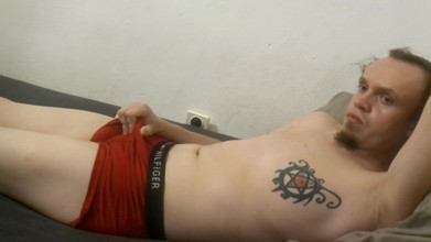 Sexy Live: Red boxer shorts unter schwarzem schlafanzug (teil 1)