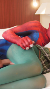 Katrin tequi college-mädchen von Spiderboy gefickt
