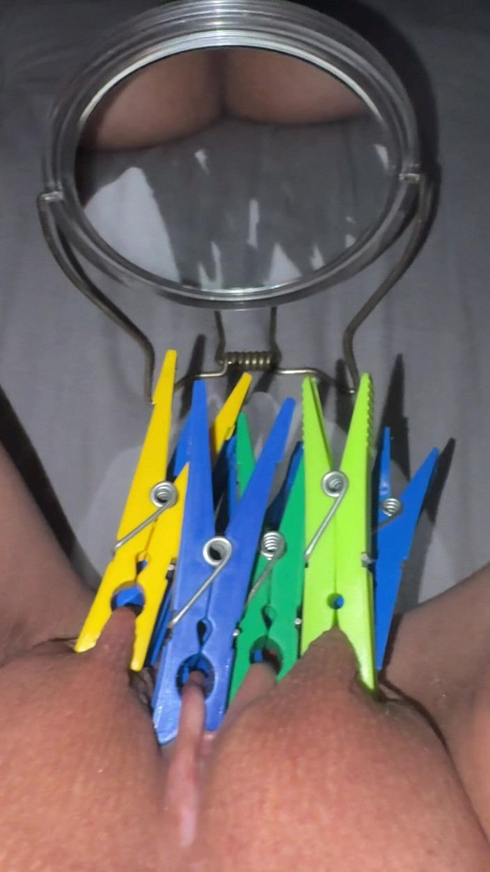 HureJacqueline: Remove Clothespins on Command