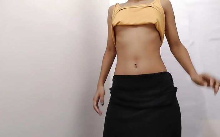 desigirl93: 18+ liseli kız okul pansiyonunda tek başına mastürbasyon yapıyor