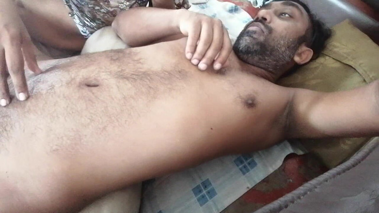 Tina Baby: Fiică vitregă în drept cerșind pentru tatăl vitreg din legea laptelui,...