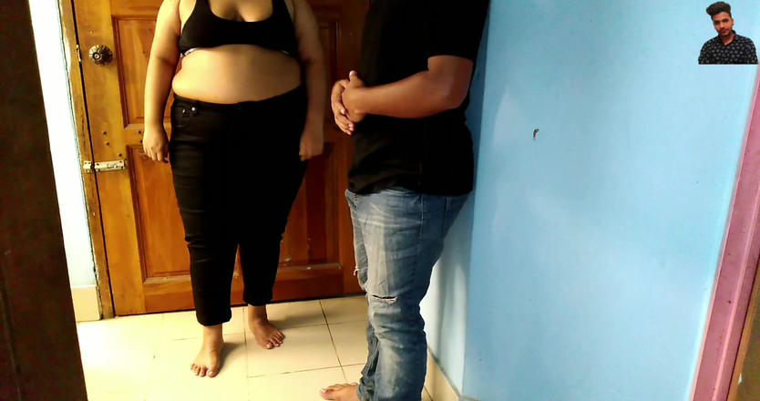 Aria Mia: Yenge beni daha sert sik dedi - ateşli yenge yoga yapıyor,...