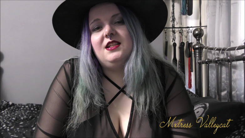 Mxtress Valleycat: Litha to the sound of my voice