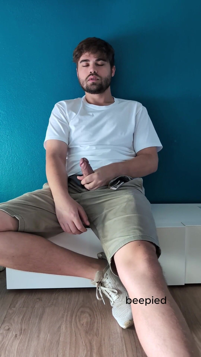 Beepied: 솔로 소년 자위 근접 촬영 사정 - Beepied