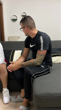 Ssałem kutasa mojego byłego i jego przyjaciela. MMF