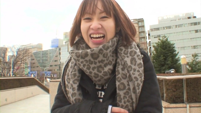 Japan Lust: Picked up and convinced to get laid