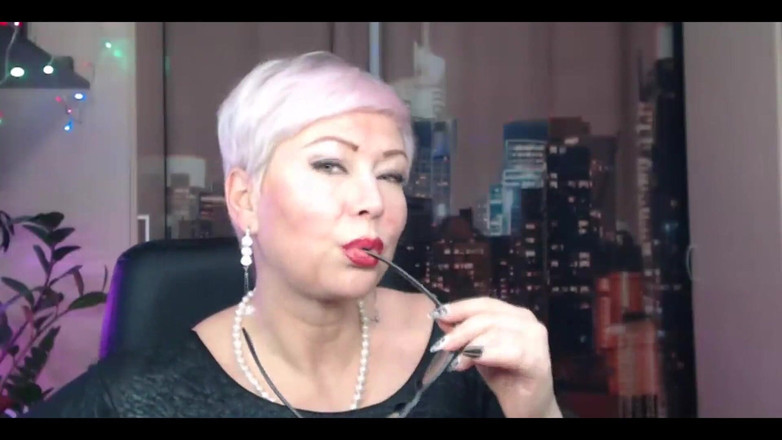 AimeeParadise: Domnul Lins de Pizdă și prelucrare iscusită a ambele găuri ale...