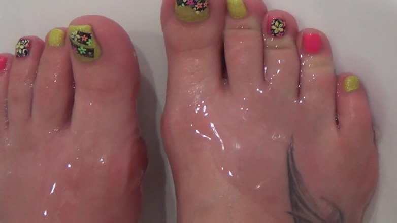 Goddess Misha Goldy: Dedos de los pies, uñas dedos de los pies y...