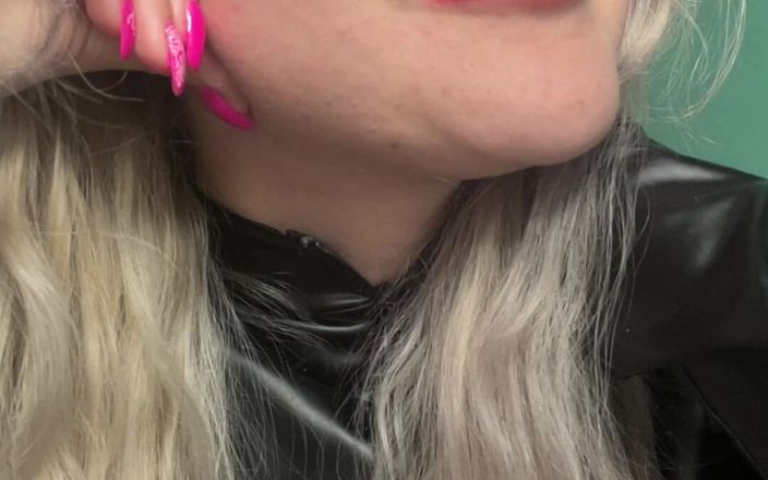 FinDom Goaldigger: Montre-moi ta langue !