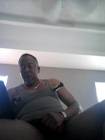 Sinzon The Attention Whore: 新松致敬粉丝。没有所有的名字