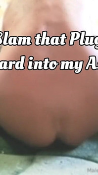 Seks anal nikmat sama buttplug