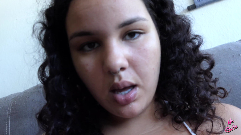 NN Girls: Lily dildo doppio per piacere.