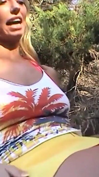 Claudia fa vacanze per nudisti a mallorca