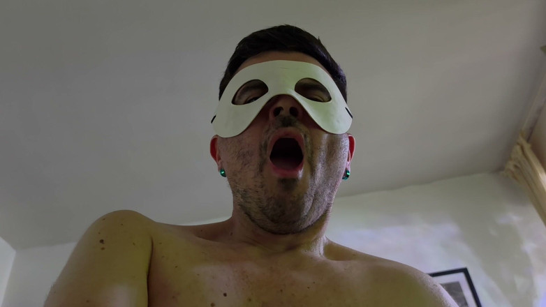 Monster Dick Hunters: Xxxxjuanito se bucură să mă viziteze. Partea 2