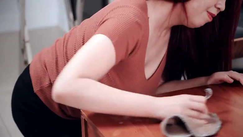 Asian Milfs n Teens: Scene #181323-Perv Milfs n Teens