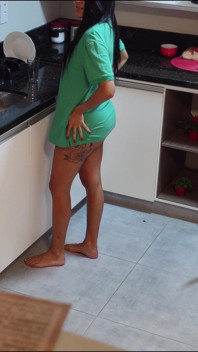 Scopata veloce in cucina