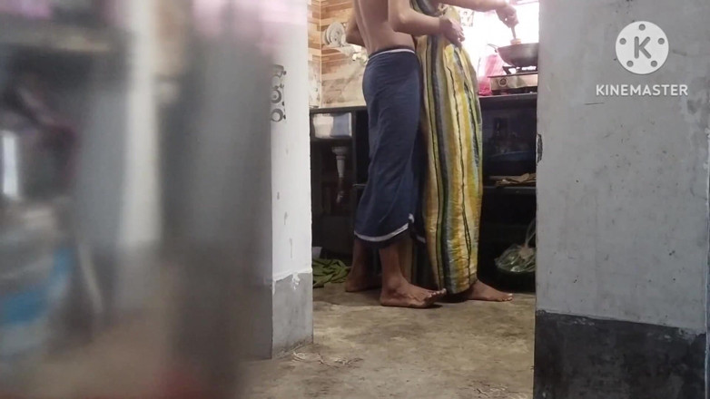Jink: Bhabi Was Working in the Kitchen When the Muslim Stepbrother-in-law...