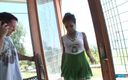 Zizi Vids: Ponpon kız amını sikmeden önce yarak üzerinde salya akıtmanın tadını çıkarıyor