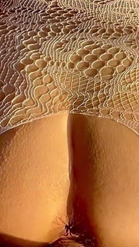 Orgasmo anal peludo em pornografia caseira. Parte 2