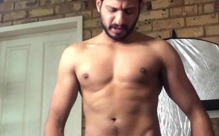 Otterjock_91: Got home from gym and needed to bust a nut!...