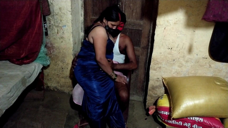 Desi_bhabhi121: Olgun fuking çift yenge