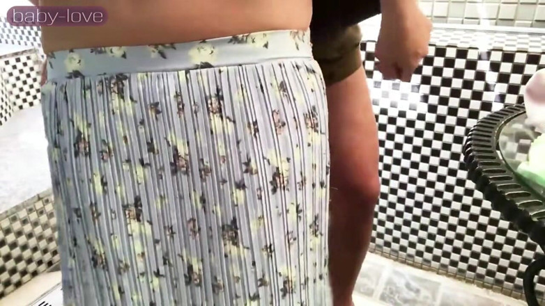 TOKYO HONEY TRAP: Privéshoot met een stijlvolle getrouwde schoonheid buitenspel en een creampie...