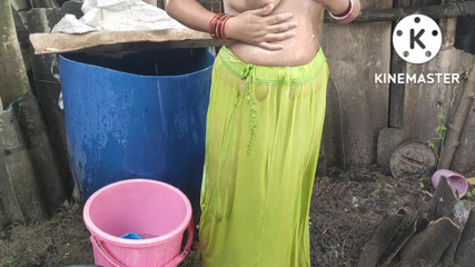 Anita yadav: Bhabhi ki hot ass and boobs