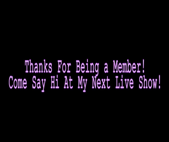 Kimber Lee: Kimber Lee coloca um vibrador em sua buceta apertada