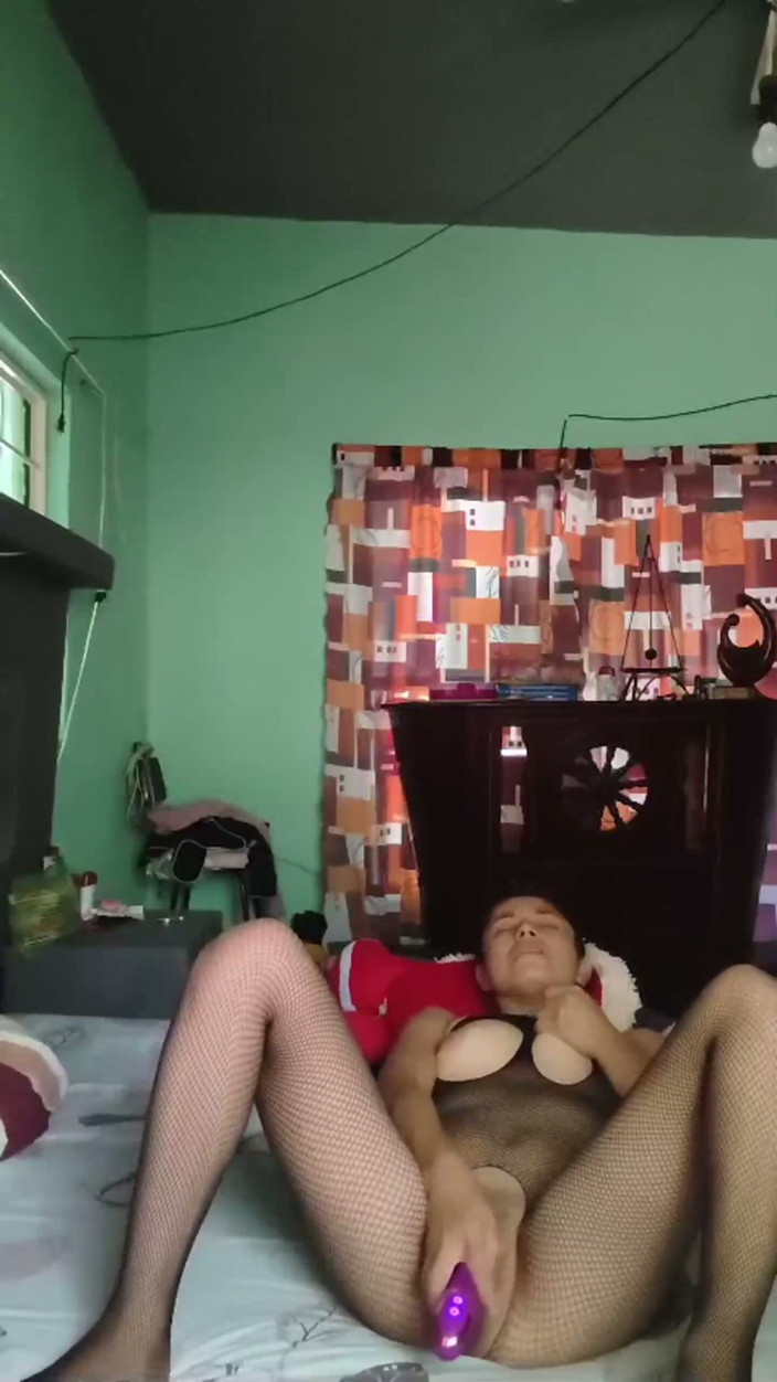 GueritaSexi29: Jerking Me off Until I Come