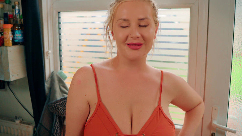 JessieHH: Děvka od vedle 4K