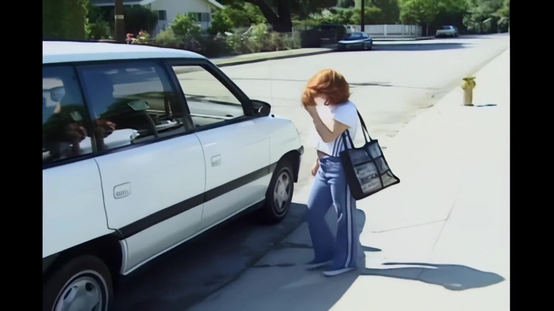 Pornobello: Roxanne Wants to Feel a Big Cock Inside Her Young...