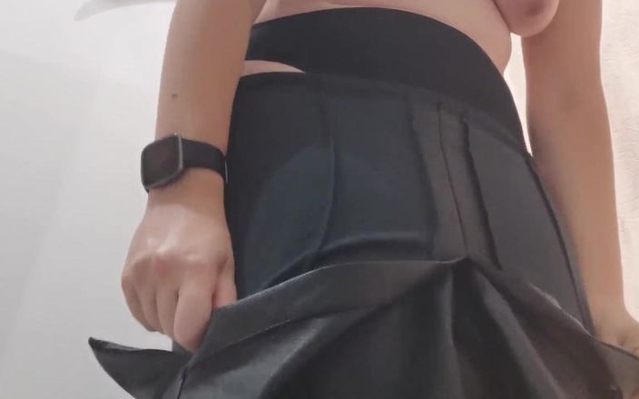 Nicoletta Embassi: Mama vitregă italiană dolofană te duce cu ea la un...