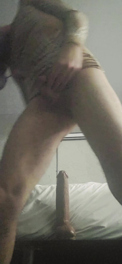 Natalie Slax: लड़कियाँ के साथ बेहतर होती हैं