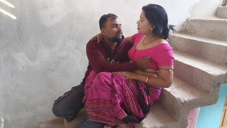 Sona bhabhi: Meu marido não pode me foder! Por favor, venha, ele...