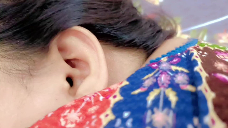 Catchybusty: La zia vuole preliminari con il figliastro