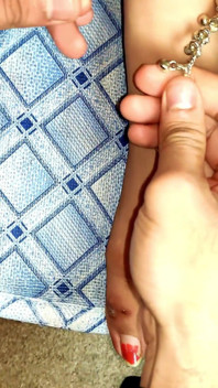 Neighbour Gifted Anklets and Fucked Neighbour Bhabhi Hardcore