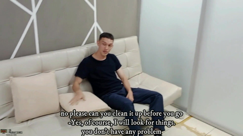 Franck: 弗兰克和他的新朋友在家里玩素人重口味性爱 - 西班牙语色情