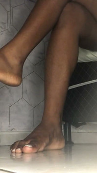 Ebony Girl Sneaker Fetsh