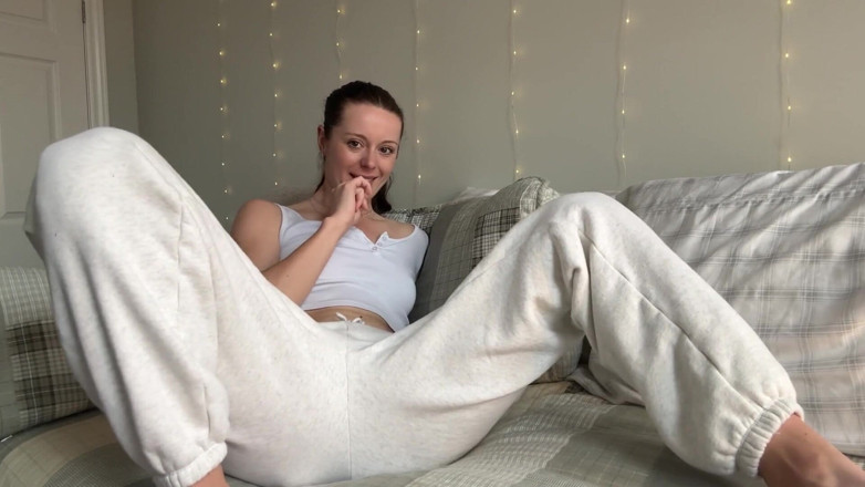 Nadia Foxx: Masturbating and Moaning! Sexy Fingering Orgasm!