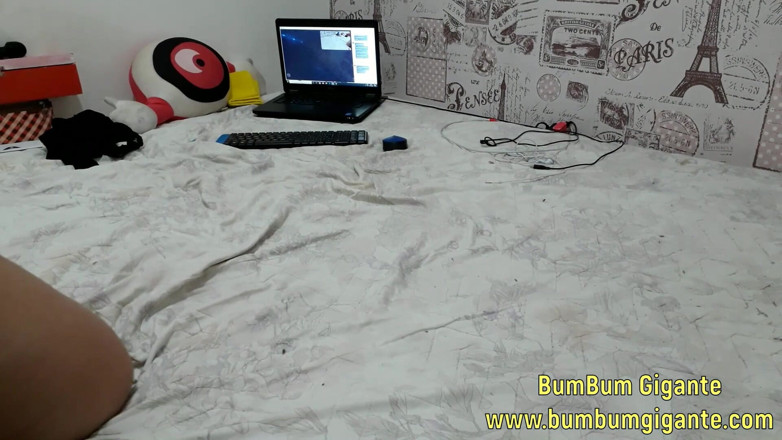 Camargo Hotwife: (풀) 제한 없는 애널 플러그