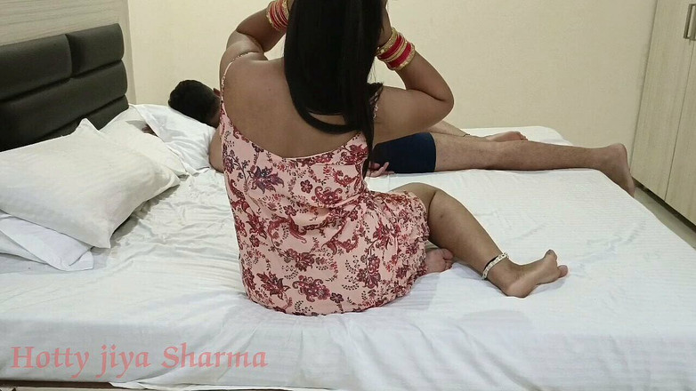 Hotty Jiya Sharmaa: Indian Step Mom Fucked by Step Son with Dirty Talk...