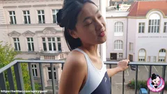 June Liu / SpicyGum - cewek asia nyepong kontol di berlin [JL_006]
