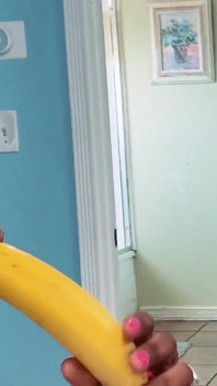 Girlsway - Alex Coal panas mencuba seks lesbian terlebih dahulu dengan pakar terapi manipulasi barunya Alix Lynx