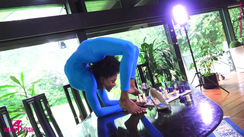 Gymnastic: shatranj ka ek asaamaany khel