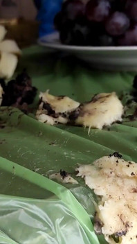 Brincar com comida, chocolate, consolos, esguicho